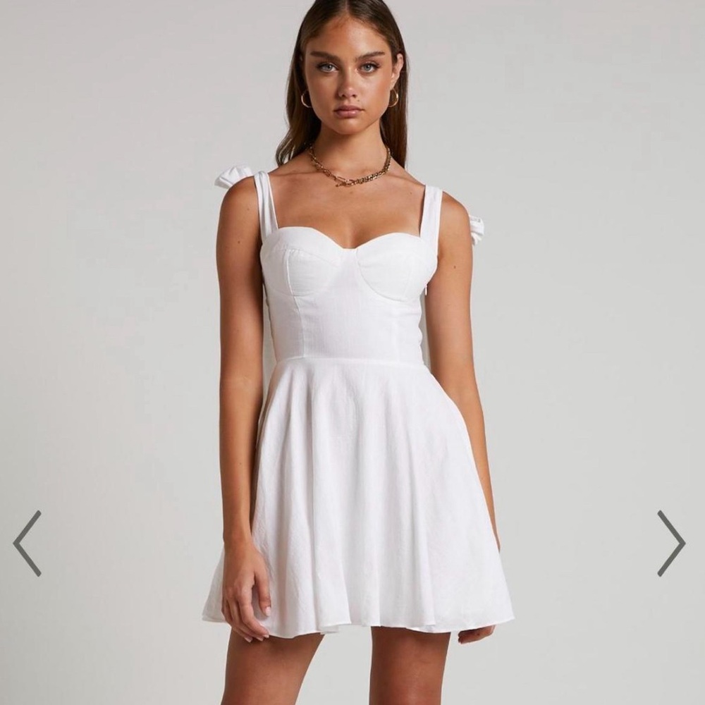 Showpo 100% Cotton Bow Strap White A-line Sweetheart neckline Mini Dress | Sz 4